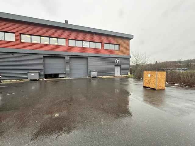 Local d'activité à vendre Saint Ouen l'Aumône Accès A15
