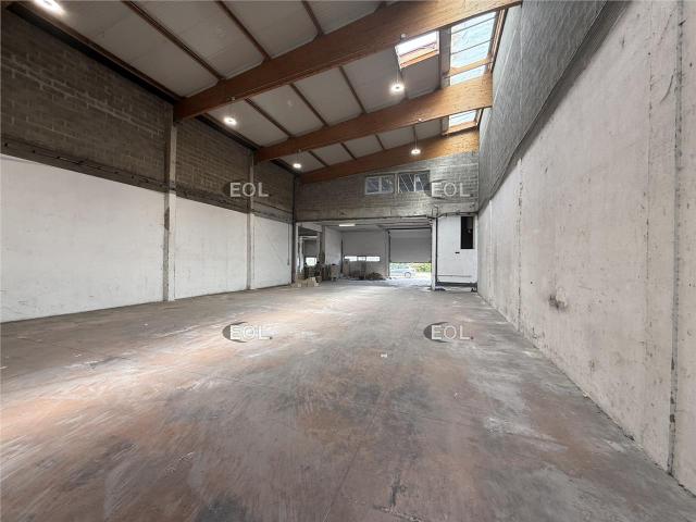 Local d'activité à vendre Pontault Combault Proche N4, N104, A4