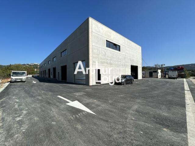 Local d'activité à vendre Puget sur Argens Proximité A8