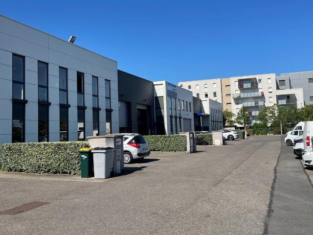 Local d'activité à vendre Vénissieux Proche Lyon