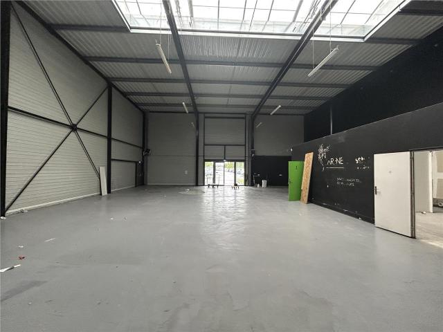 Local d'activité à louer Amiens Zone Montières Proche centre