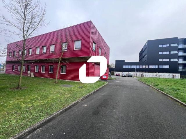 Local d'activité à louer Champs sur Marne Proche RER A et A4