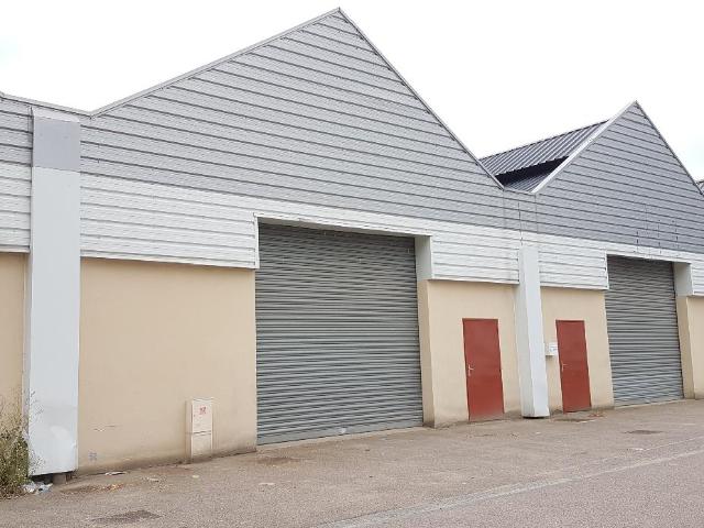 Local d'activité à louer Darnétal Proche voie rapide EST