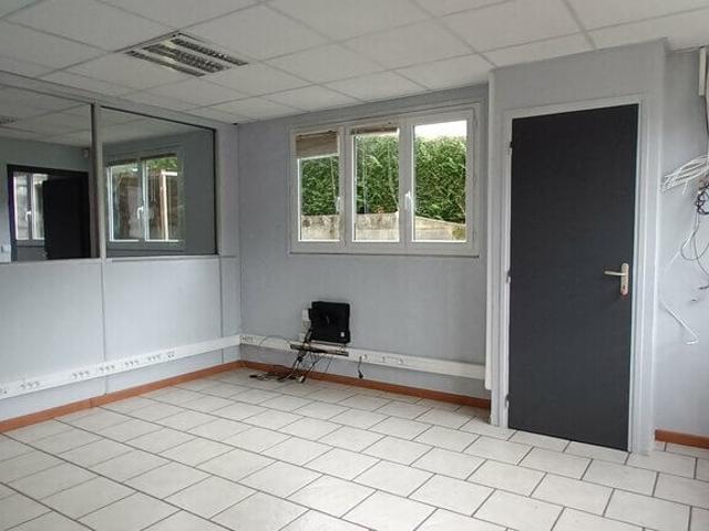 Local d'activité à louer Harfleur Terrain clos 1 627 m²