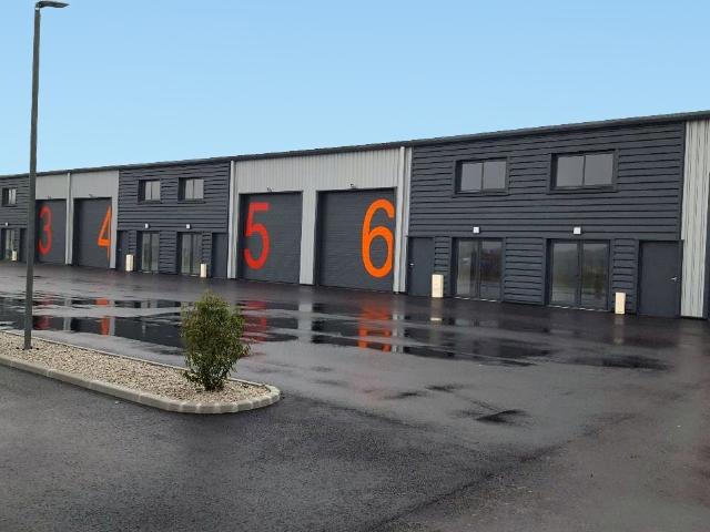 Local d'activité à louer Heudebouville Proche A13