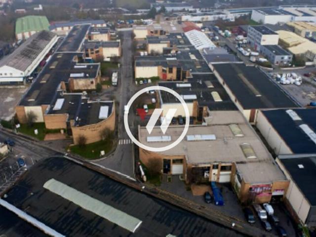 Local d'activité à louer Le Thillay Proche A1 et A104