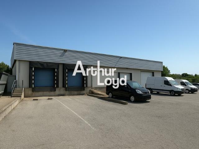 Local d'activité à louer Puget sur Argens Accès direct autoroute