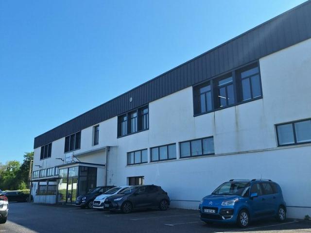 Local d'activité et bureaux à louer Quimper Proximité axes rapides