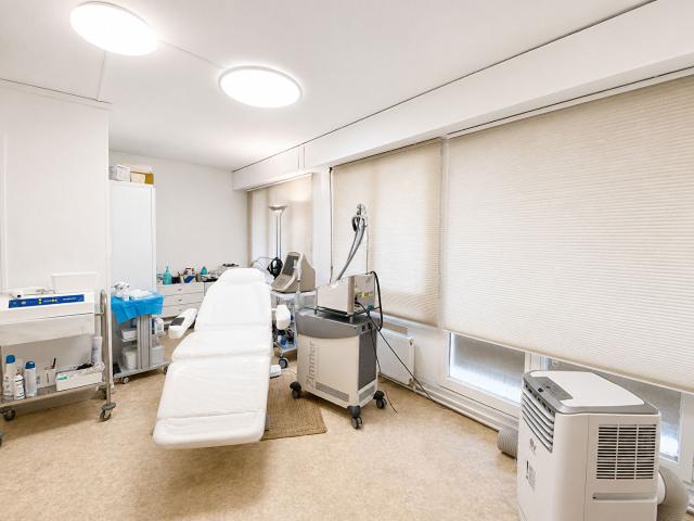 Local d'activité Noisy Le Sec 69,50 m2 Cabinet médical