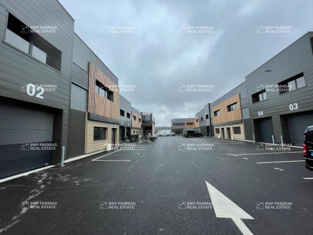 Local d'activité neuf à vendre Vertou Proche Route de Clisson