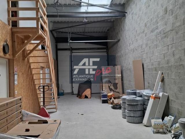 Local d'activités à vendre Saint Nazaire Zone Brais
