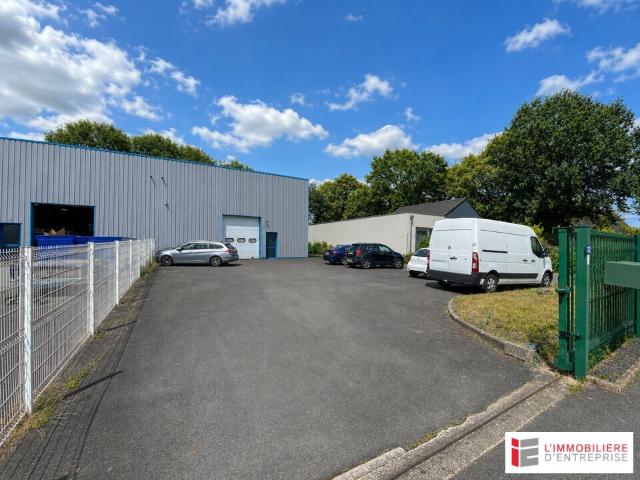Local d'activités et bureaux à vendre La Mézière Proche Rennes