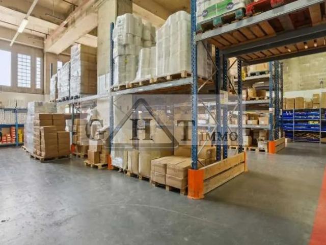 Local d'activités 2858m2 à Vendre MONTREUIL