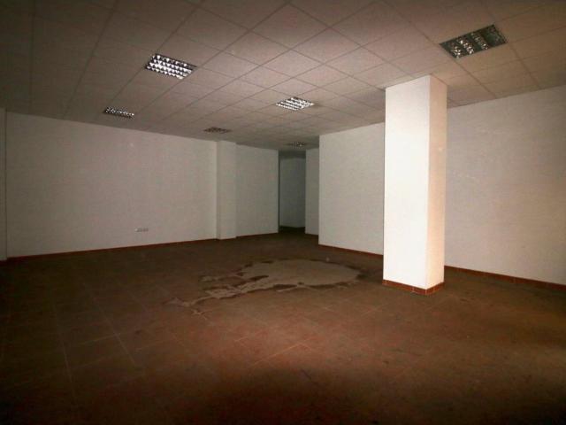 Local de 55m2 en Nuevo Cáceres
