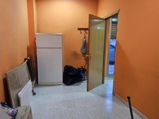 LOCAL DE 60M2 EN CAN COMELLES