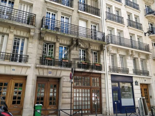 LOCAL DE 66 M2