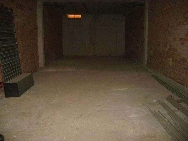 Local de 85 m2 en Avenida Santa Lucía