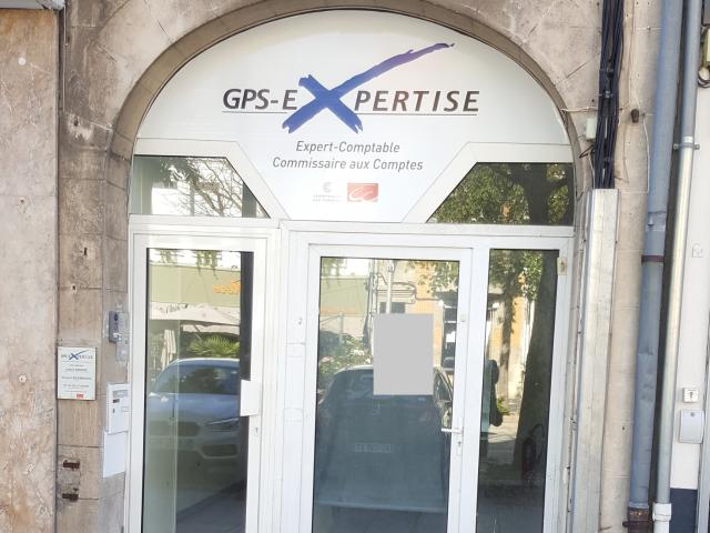 LOCAL DE 11 M2 HYPER CENTRE