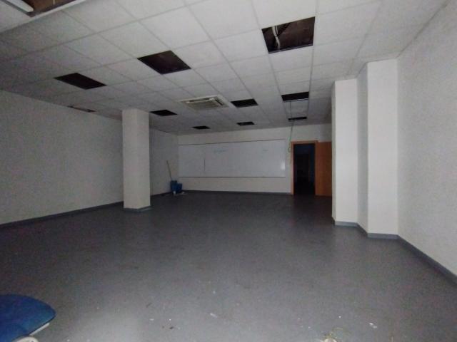 Local de 170 m2