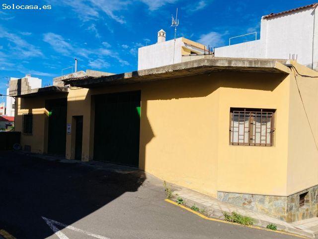 Local de 180m2 en venta en Las Arenas La Orotava