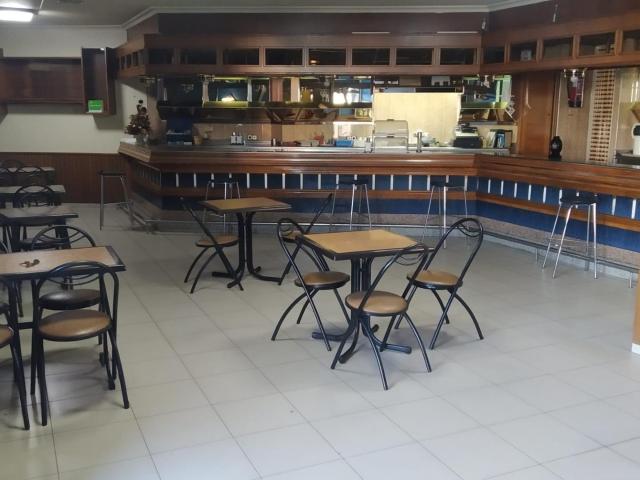 Local de 262 metros cuadrados en Vilarrodís, Arteixo