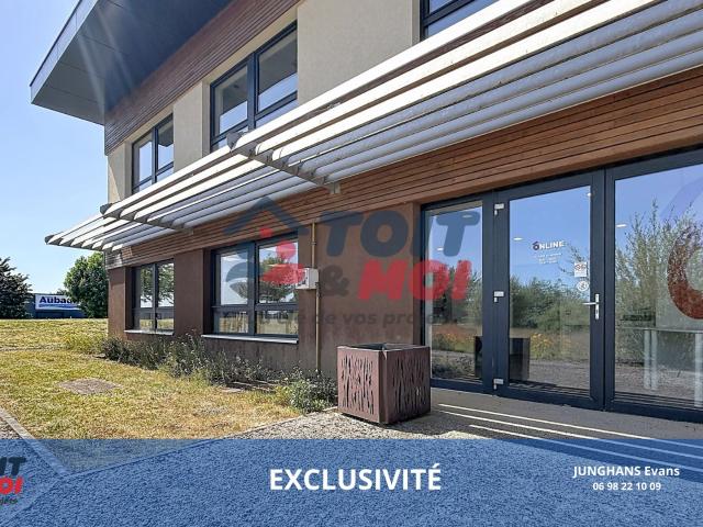 Local commercial 172 m2 LUXEUIL LES BAINS