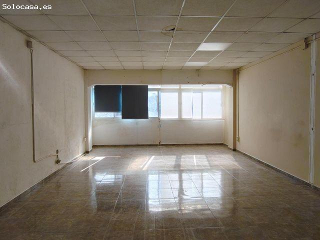 LOCAL DIAFANO EN VENTA EN EDIFICIO DE OFICINAS, BARRIO BELLVITGE HOSPITALET DE LLOBREGAT