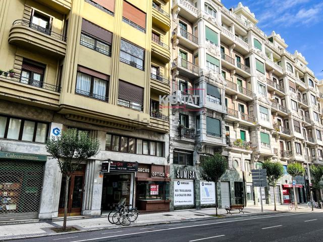 Local, Donostia San Sebastián