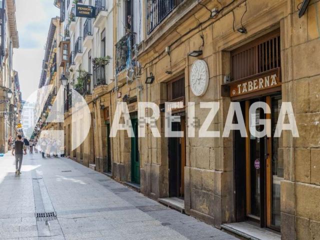 Local, Donostia San Sebastián