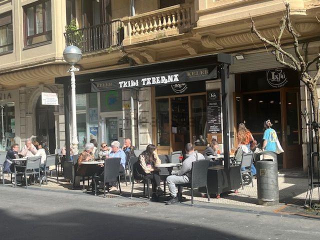 Local, Donostia San Sebastián