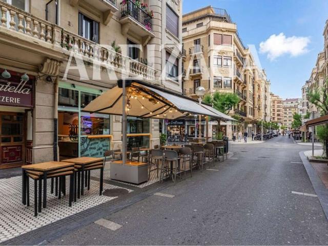 Local, Donostia San Sebastián