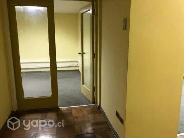 Local edificio con estacionamientos concepción centro | espacios por clf 300.00 en Concepción