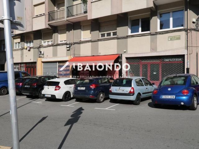 Local, Eibar