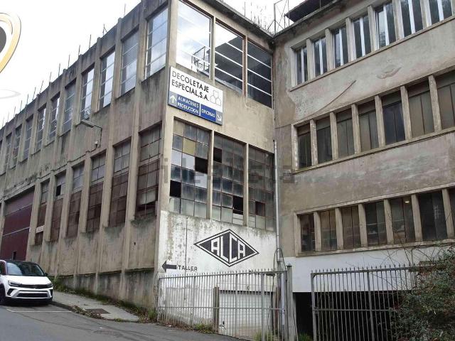 Local, Eibar