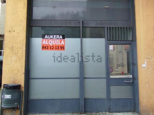 Local, Eibar