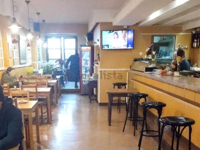 Local, Eivissa