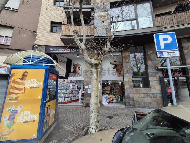 Local, Eixample, Sabadell
