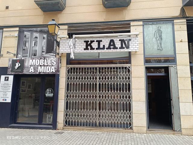 Local, El Vendrell