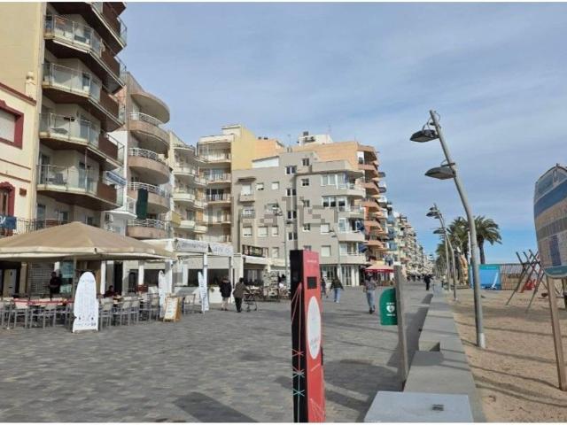 Local, El Vendrell