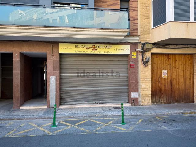 Local, El Vendrell
