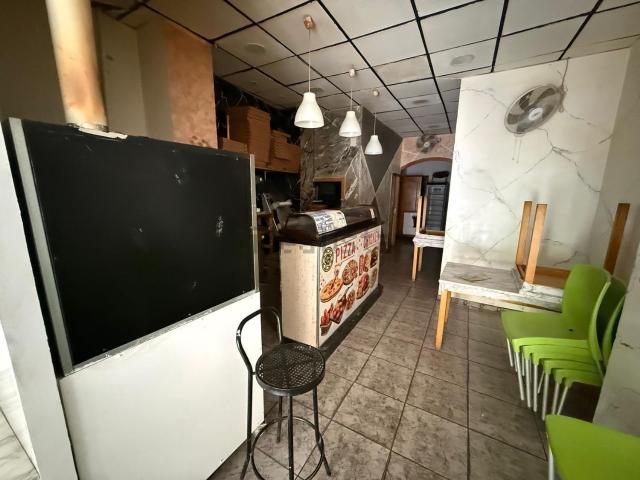 Local, El Vendrell