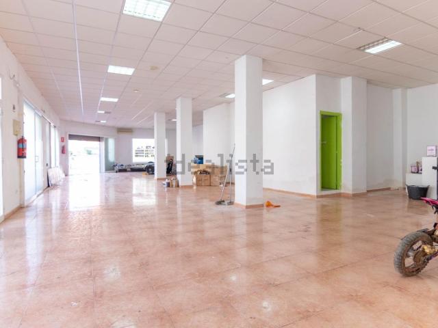Local, El Campello
