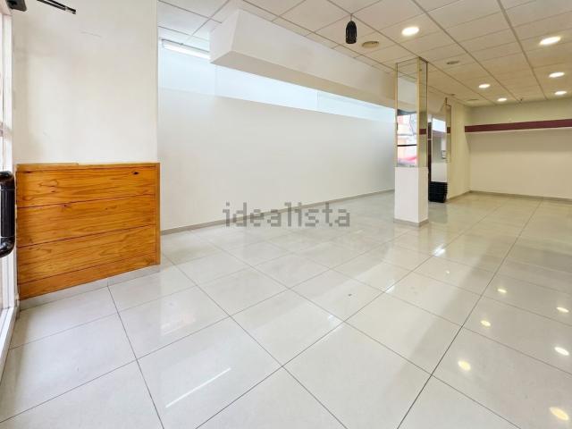 Local, El Campello