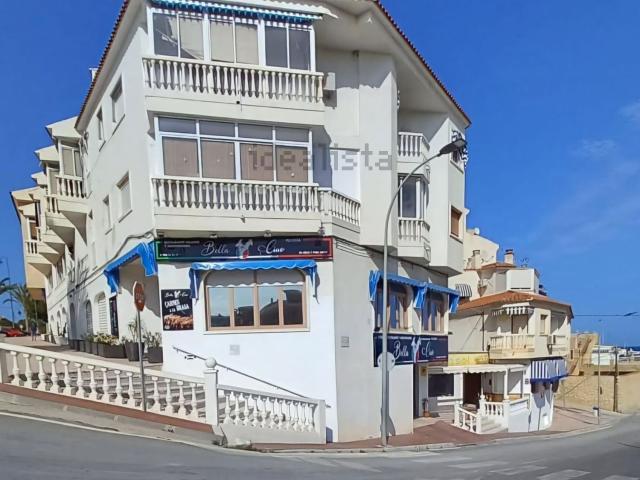 Local, El Campello