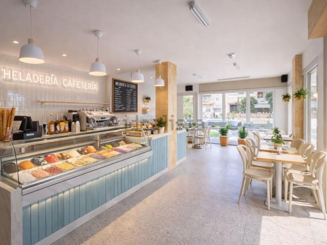 Local, El Campello