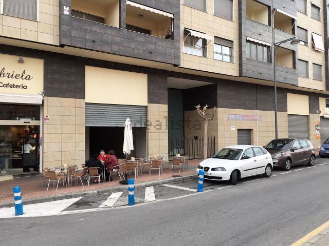 Local, El Campello