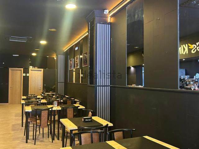 Local, El Consul El Romeral, Málaga