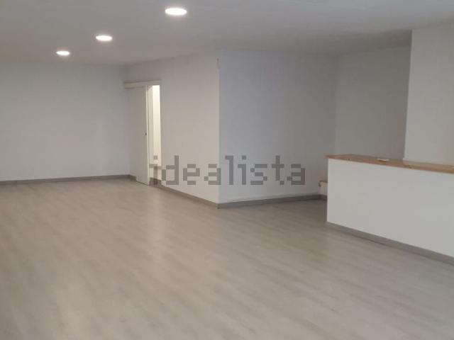 Local, El Masnou