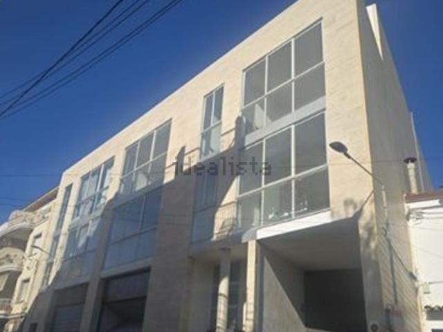 Local, El Masnou