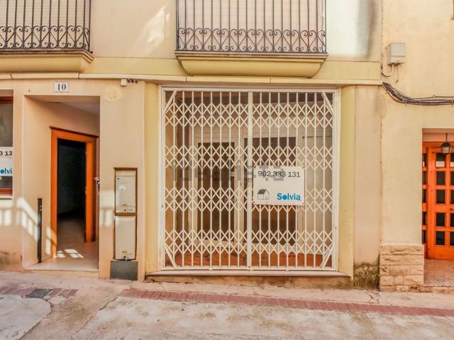 Local, El Pla de Santa Maria